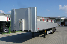 Baustoff-Sattelauflieger